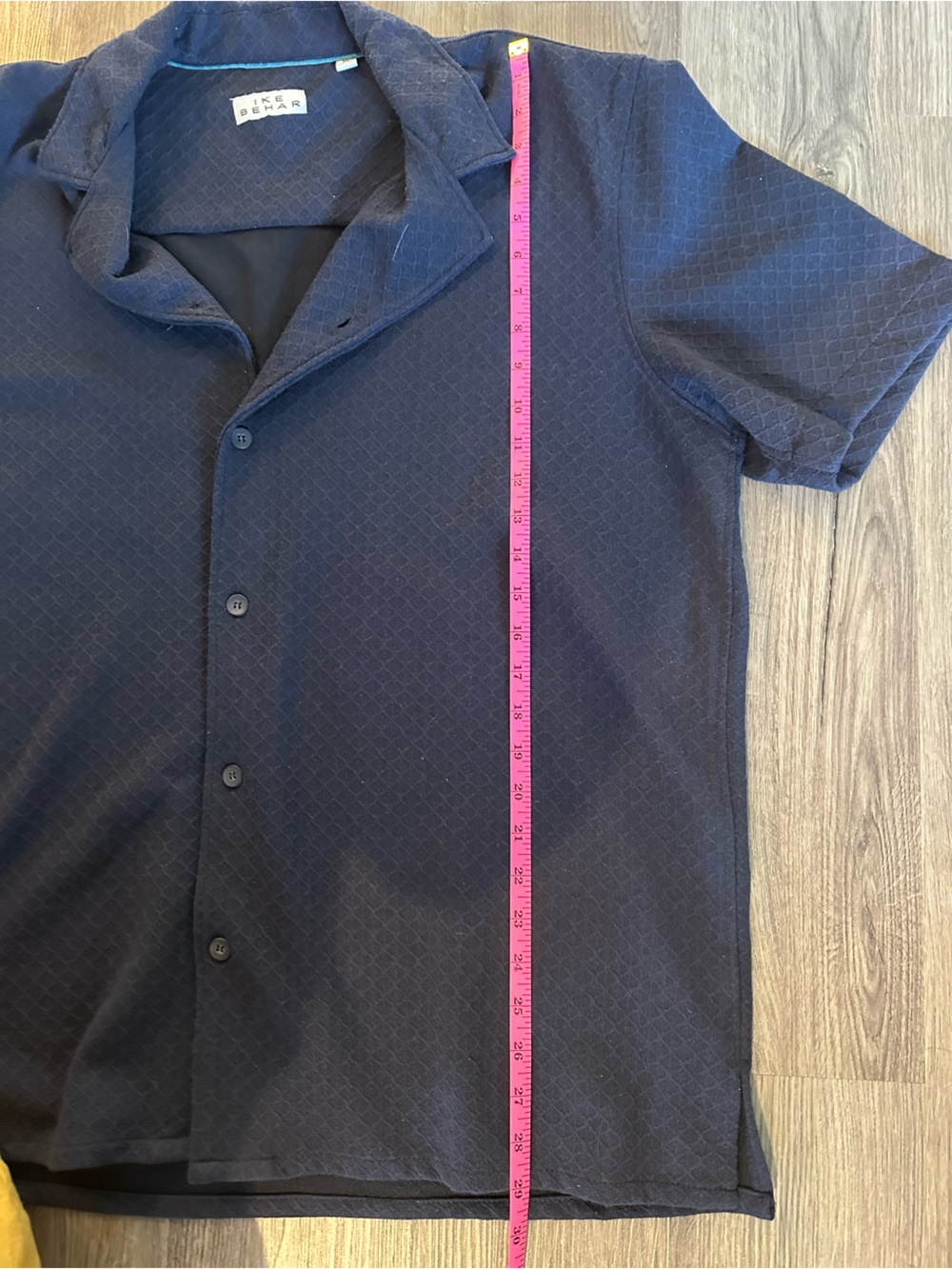 Button down T-shirt - Picture 3 of 4